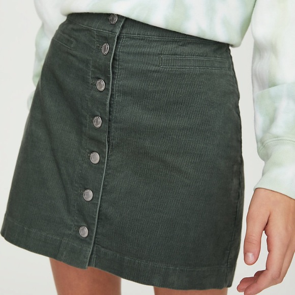 Wilfred Dresses & Skirts - corduroy mini skirt Wilfred size 6